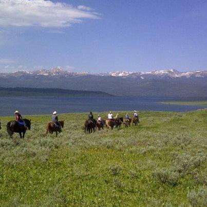 Parade Rest Ranch West Yellowstone Eksteriør billede